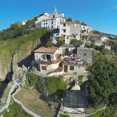 Ferienhaus Old Town Villas Vrbnik (Primorje-Gorski Kotar)